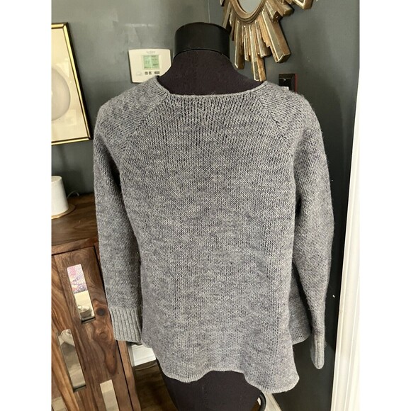 COCOGIO Knit Sweater Cardigan Thick Soft Chunky Gray Navy Flowers Roses Sz M - Picture 6 of 6